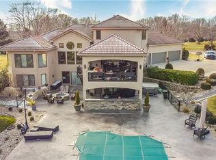 11300 W 149th St, Overland Park, KS 66221