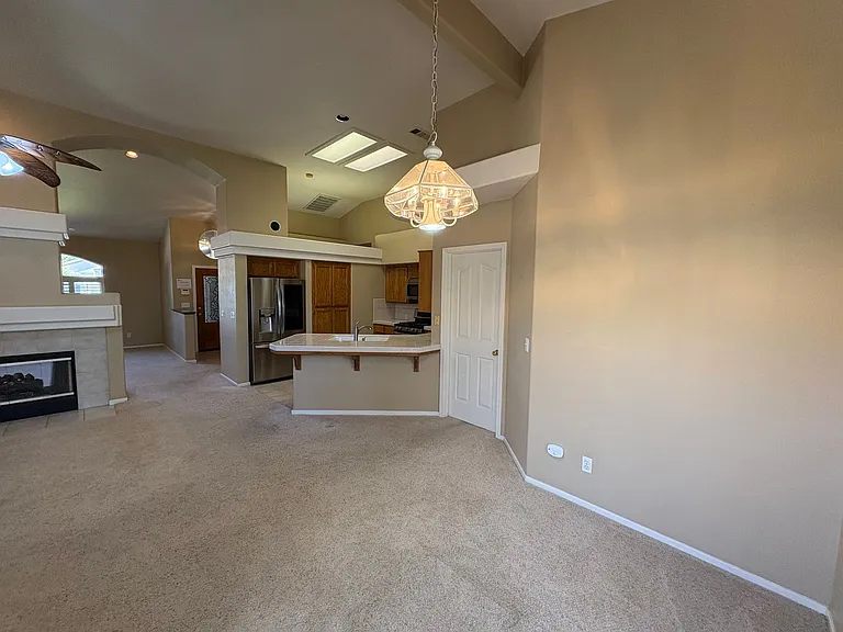 1523 E Monte Vista Ct — Photo 13