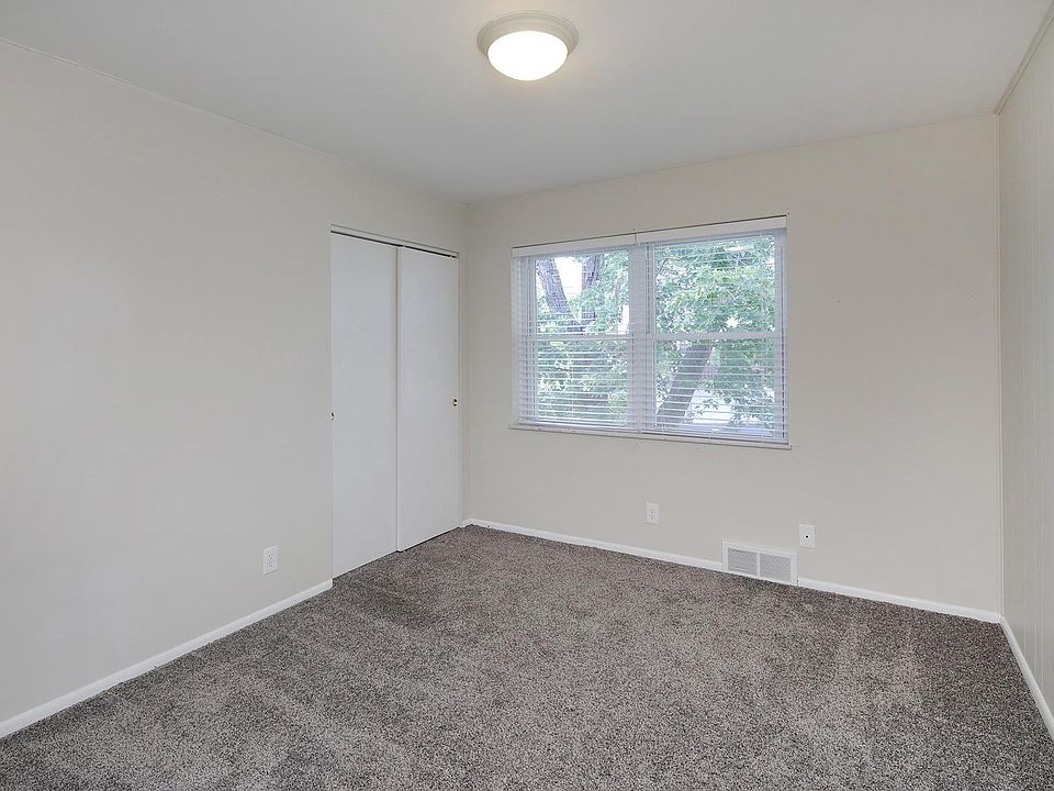 Broadmoor Condominiums 629 Broadmoor Dr Chesterfield MO Zillow