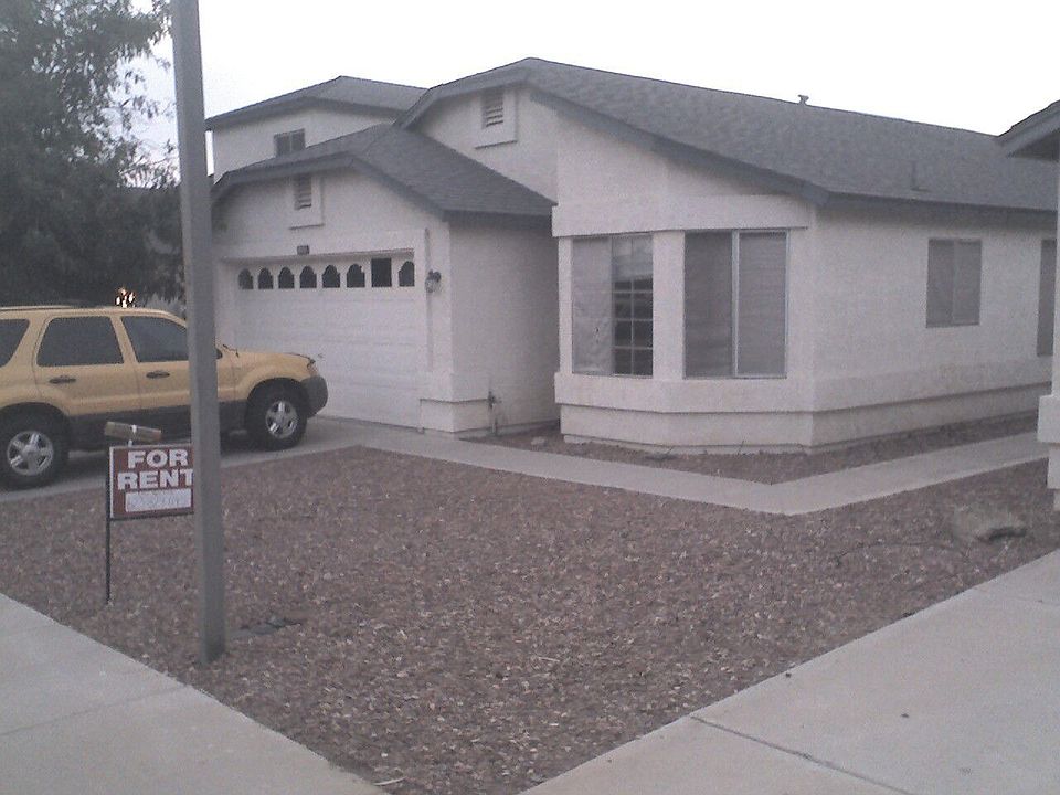 1st image of 8518 W Port Royale Ln