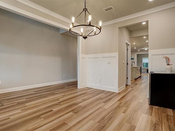 2nd image of 4167 Bethany Manor Dr
