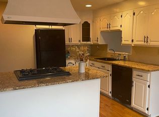 1120 Mill Hill Ter, Southport, CT 06890