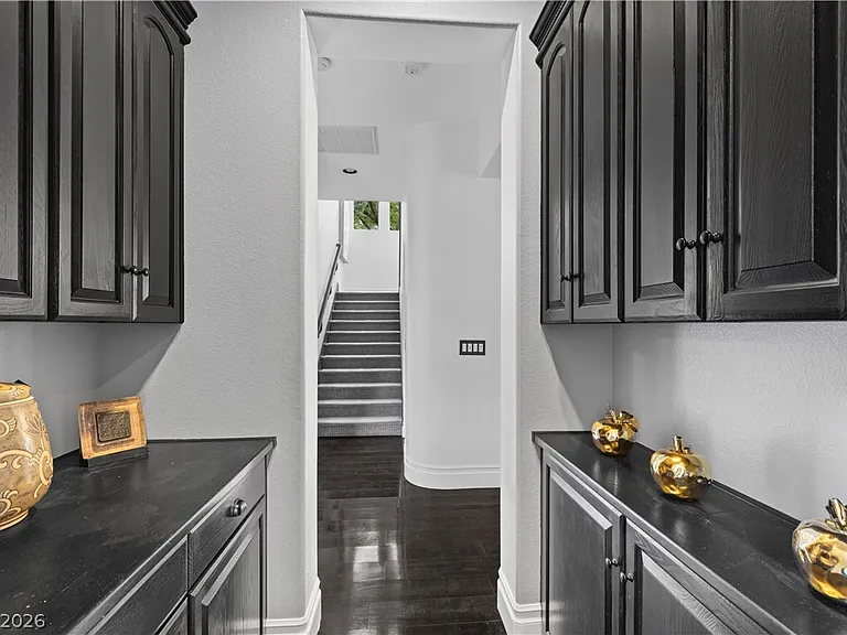10212 Stone Briar Ct — Photo 43