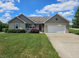 93 Reese Rd, Fleming, OH 45729