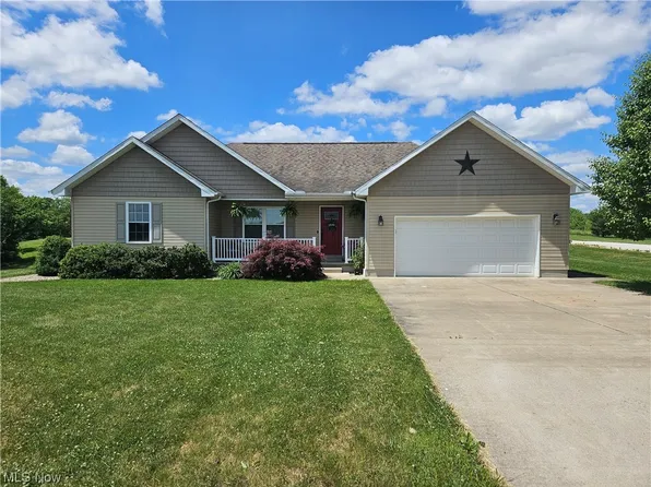 93 Reese Rd, Fleming, OH 45729