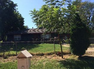 2017 NE Todd George Rd, Lees Summit, MO 64086