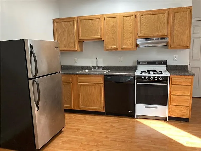 1205 W North Ave #202 — Photo 3