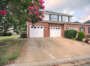 417 Belmont Cir, Yorktown, VA 23693