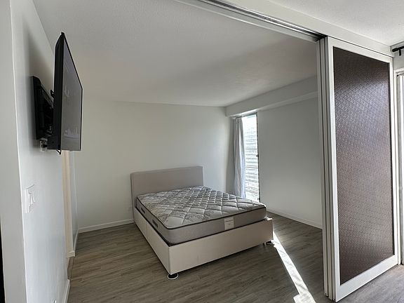 3rd image of 1655 Makaloa St APT 716