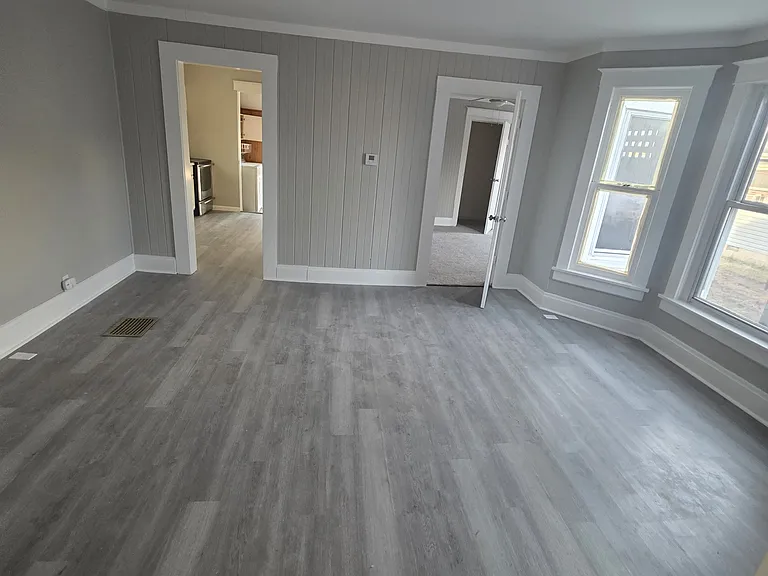 822 Leesburg Ave — Photo 8