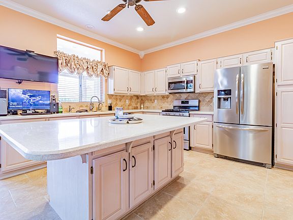 2nd image of 14234 W Domingo Ln
