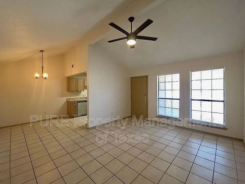 2 bed, 2.0 bath, $1,450 — Photo 3
