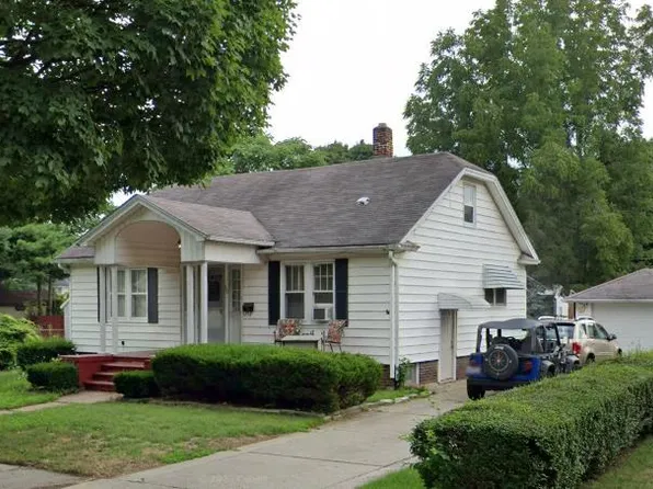 119 High St, Mount Clemens, MI 48043