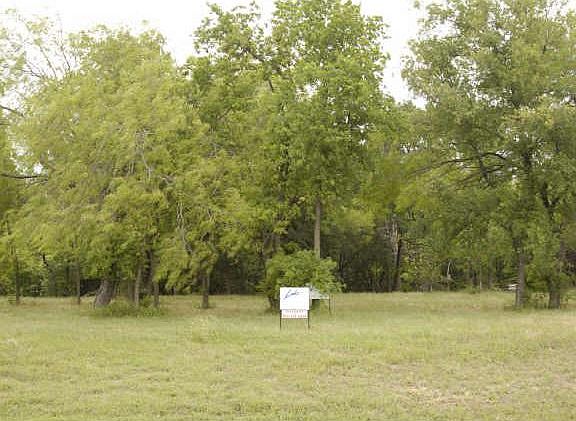 2nd image of 2663 Creekwood Dr
