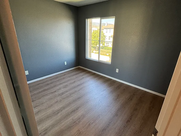 400 Almond Rd — Photo 18