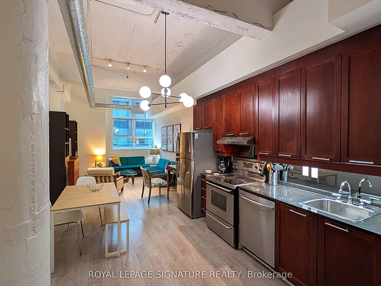 155 Dalhousie St #831 — Photo 33