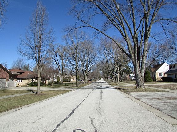 5th image of 41 N Greenwood Ave