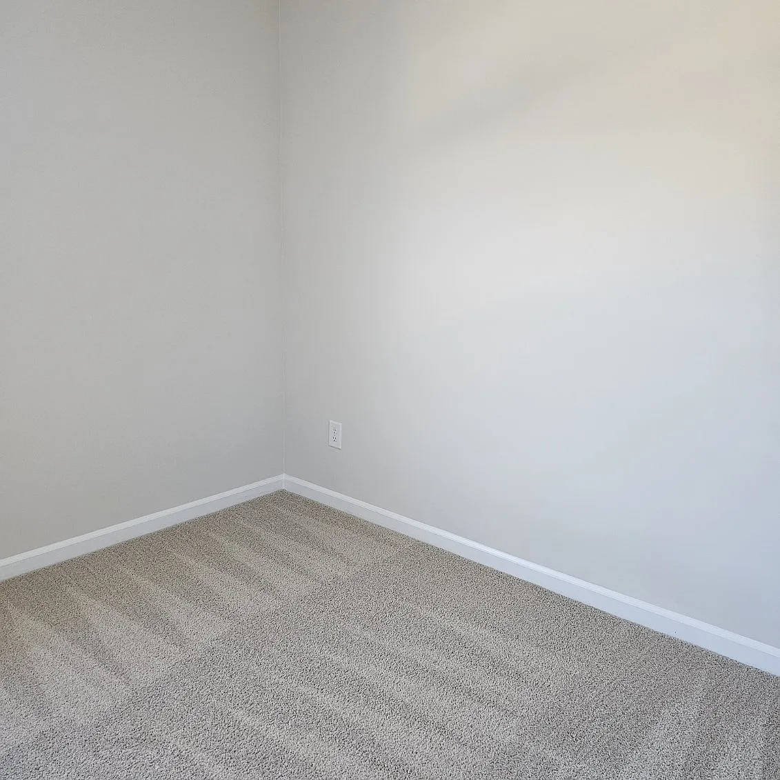 4 bed, 1696 sqft, $2,200 — Photo 4