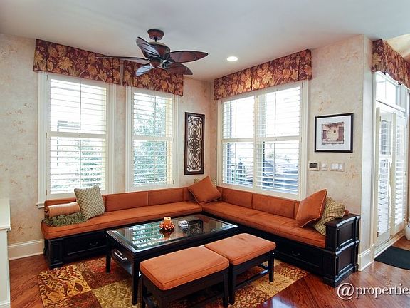 Breakfast Nook