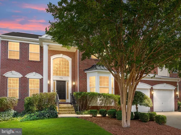 926 Wayne Dr, Winchester, VA 22601