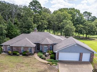 149 Golfing Green Cv, Holly Lake Ranch, TX 75765
