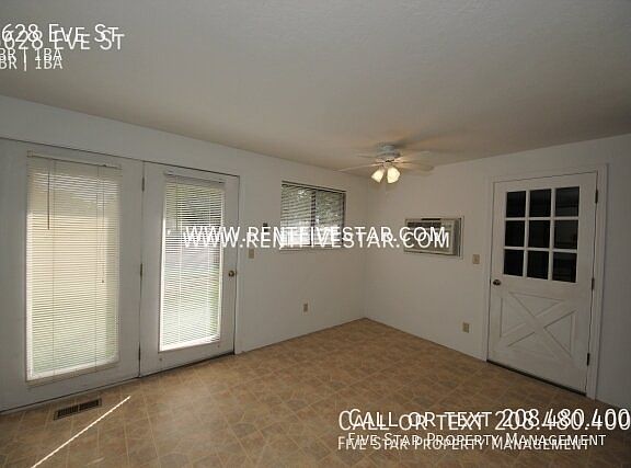 4th image of 5628 Eve St