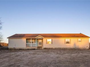 6327 Irwin Rd, Mound City, KS 66056