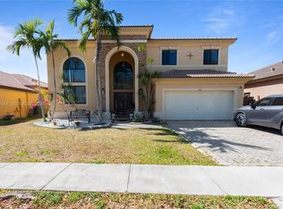 972 NE 36th Ave, Homestead, FL 33033