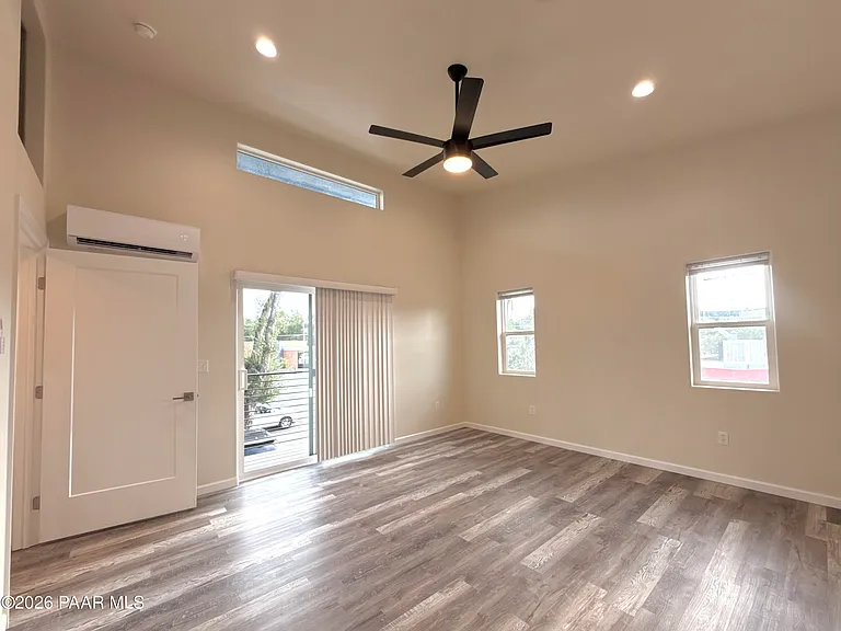 720 N Walnut St #1 — Photo 21