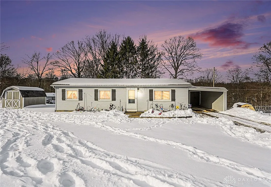 6285 Windsong Way photo 1