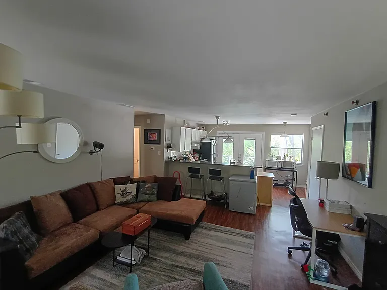11806 Cedar Valley Cv #B — Photo 3
