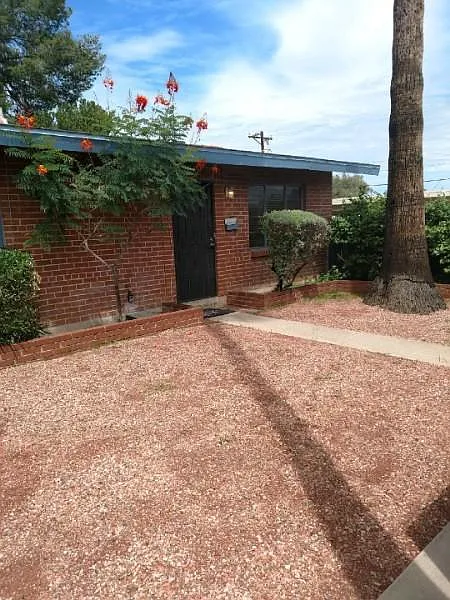 Building Photo 3