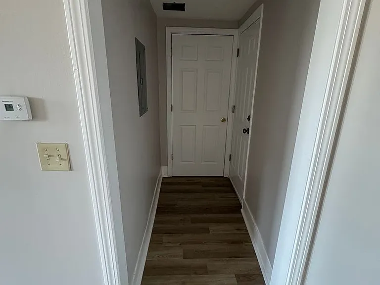 1015 Main St — Photo 5