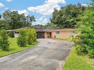 406 Willow Rd, Savannah, GA 31419