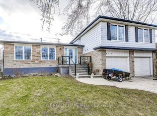 2516 Woburn Cres, Oakville, ON L6L 5E9