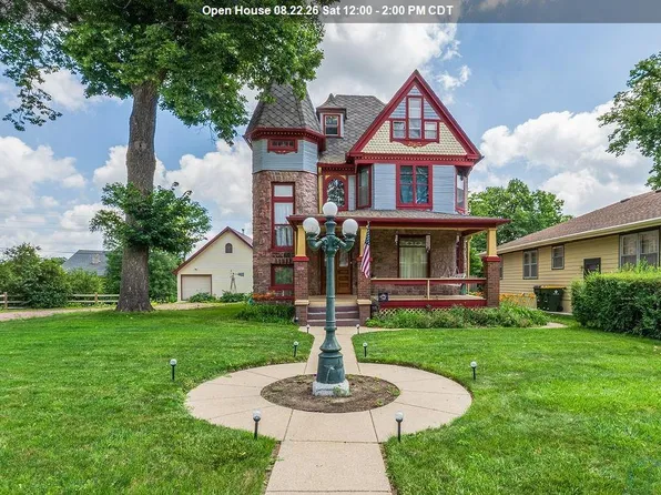 2216 Jackson St, Sioux City, IA 51104