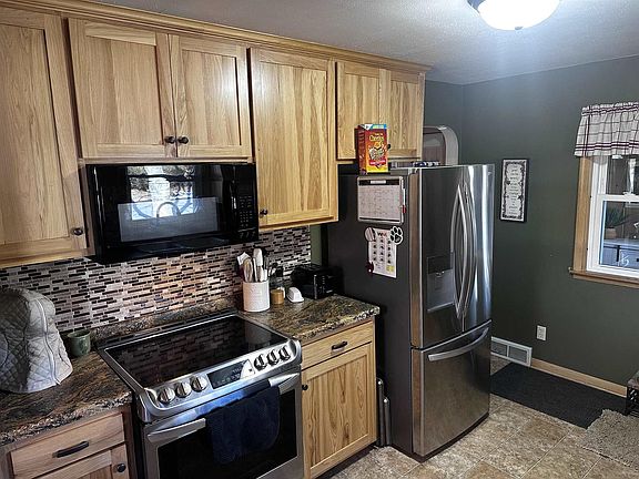 4th image of 514 EDGAR AVENUE