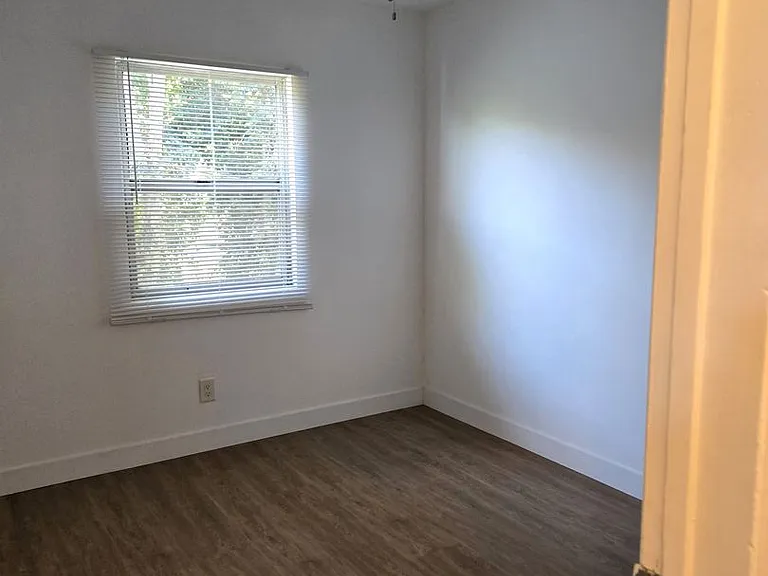9450 S Western Ave — Photo 3