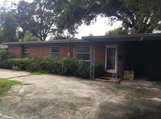 6027 Maple Leaf Dr N, Jacksonville, FL 32211
