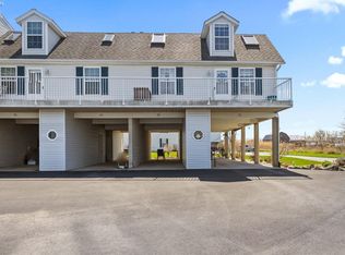 87 N Schooner Point Dr, Pt Clinton, OH 43452