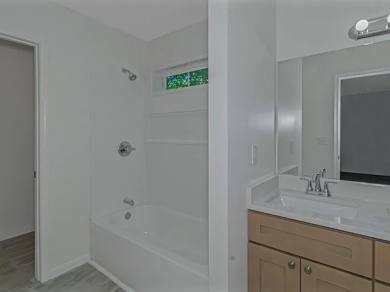 204 Mill St — Photo 30