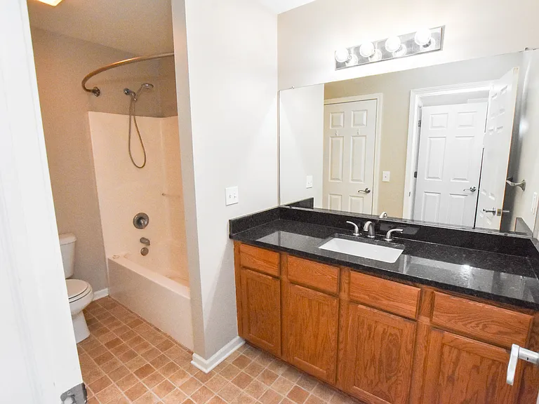 2180 Knotty Pine Trl — Photo 18