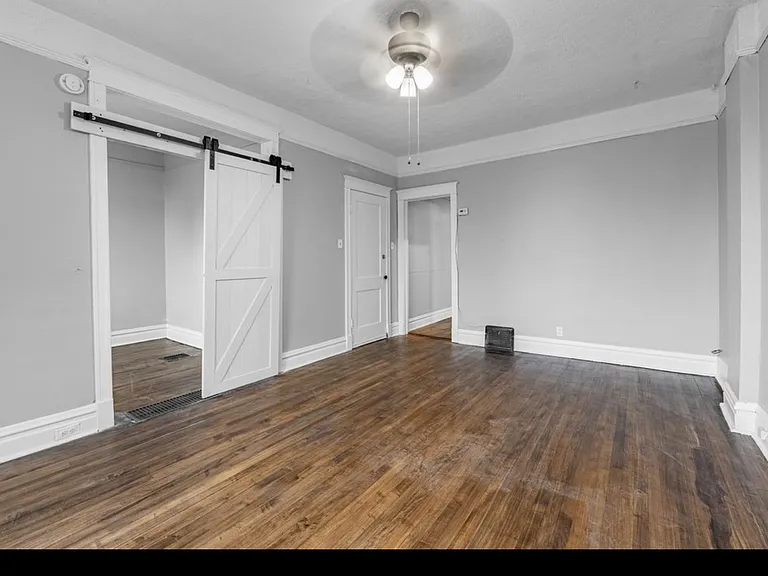 1333 S 57th Ave #2 — Photo 4