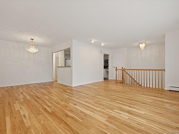 4th image of 2073 Washington Street