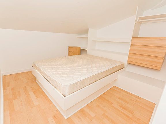 5th image of 56 Dudley Ave Unit C