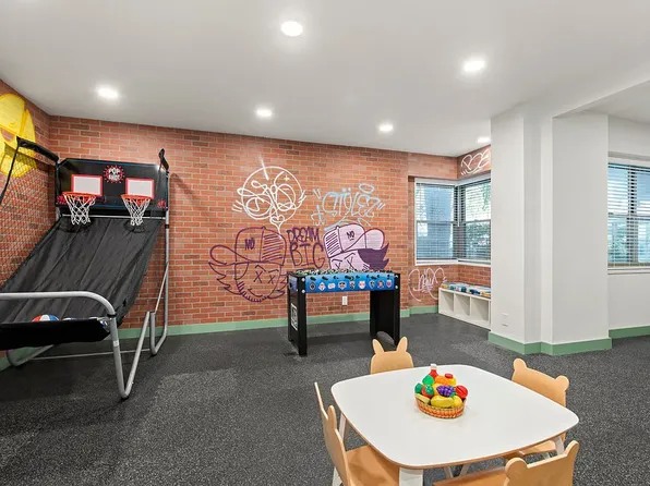 70 East 10th Street image 18 of 21