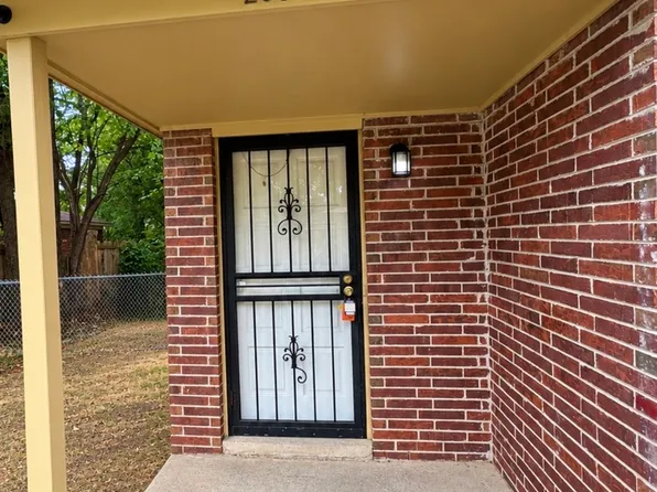 2017 Goldbrier Ln, Memphis, TN 38134