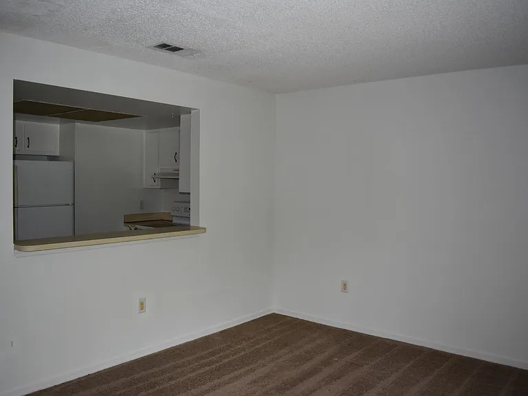 2779 Patty Ln — Photo 13