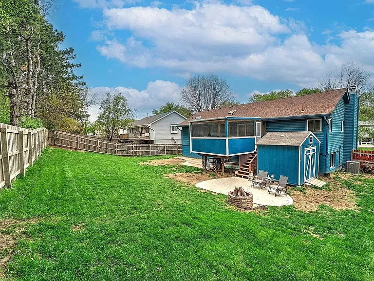 1329 Scott Rd — Photo 34