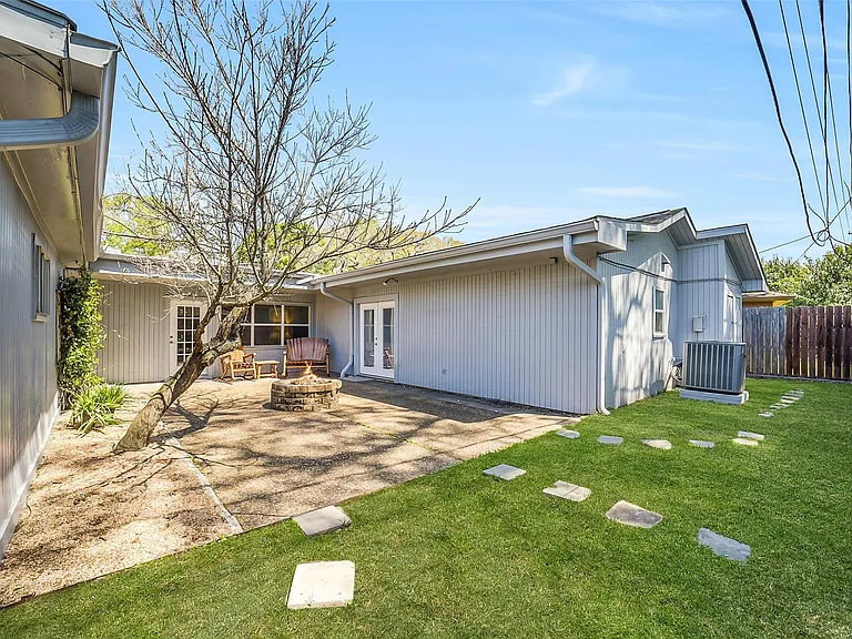 6215 Queensloch Dr — Photo 40